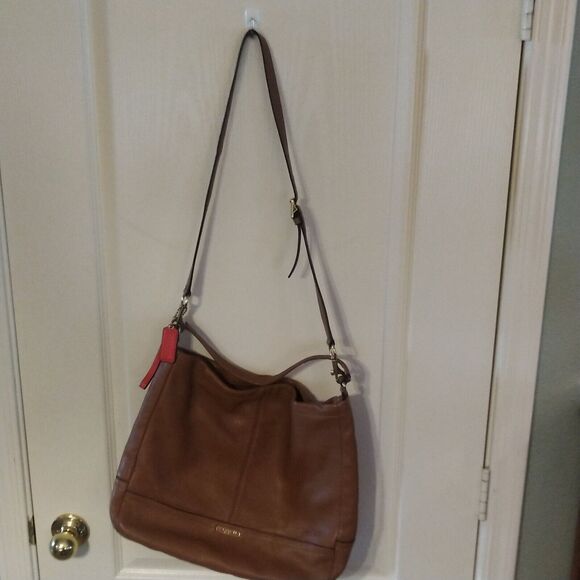 Coach F23293 Pebble Leather Hobo 2Way Shoulder/Hand Bag Zip Closure Brown - Picture 3 of 9